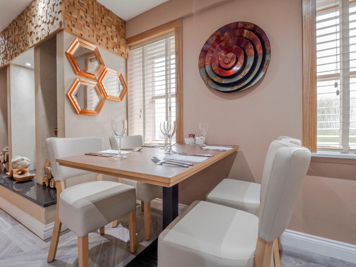 Blackbull Hotel Tarbolton Екстер'єр фото