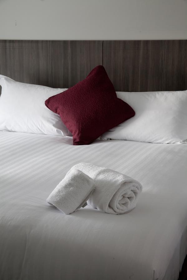Blackbull Hotel Tarbolton Екстер'єр фото