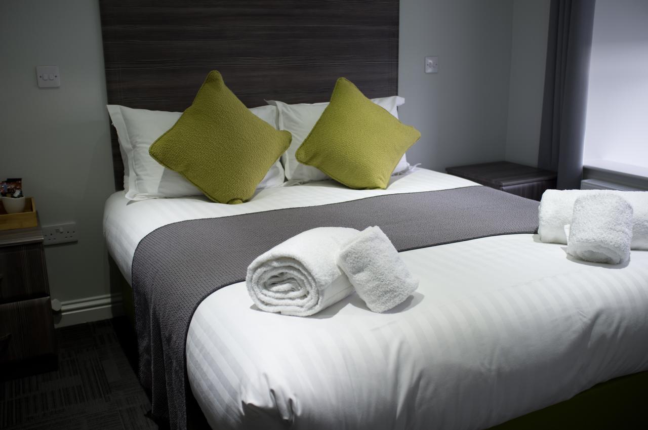 Blackbull Hotel Tarbolton Екстер'єр фото